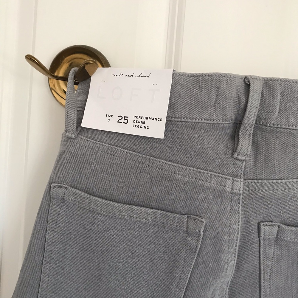 Ann Taylor loft 4 way stretch Denim leggings - Picture 5 of 6
